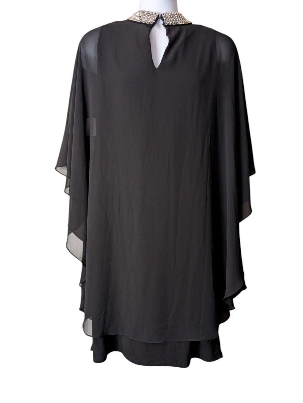 Xscape Black Chiffon Capelet Cocktail Dress Embellished Jewel Neck Size 14W FLAW